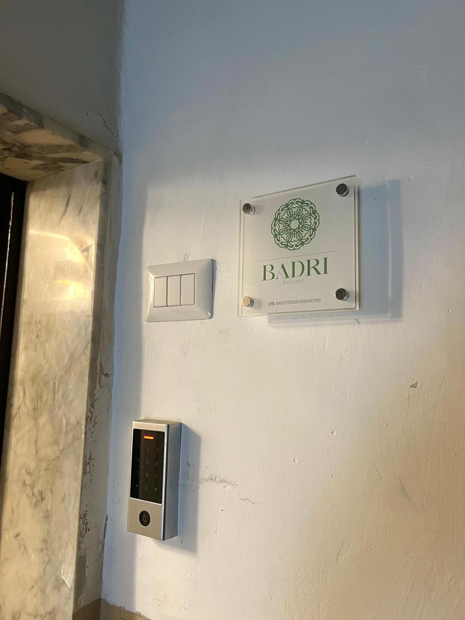 Hotel Badri Bari Zewnętrze zdjęcie